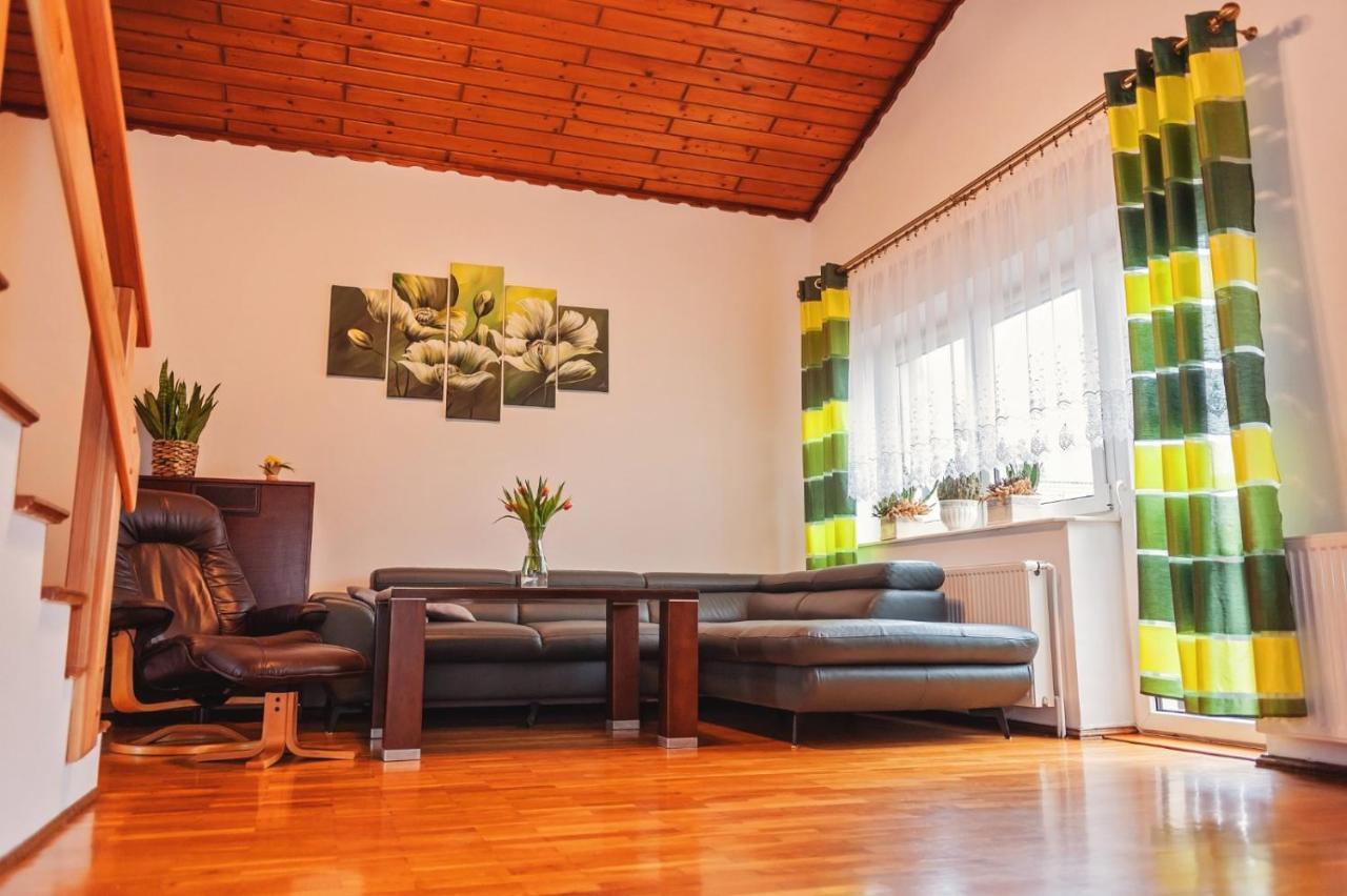 Za Gorami, Za Lasami Mysłakowice Exteriér fotografie